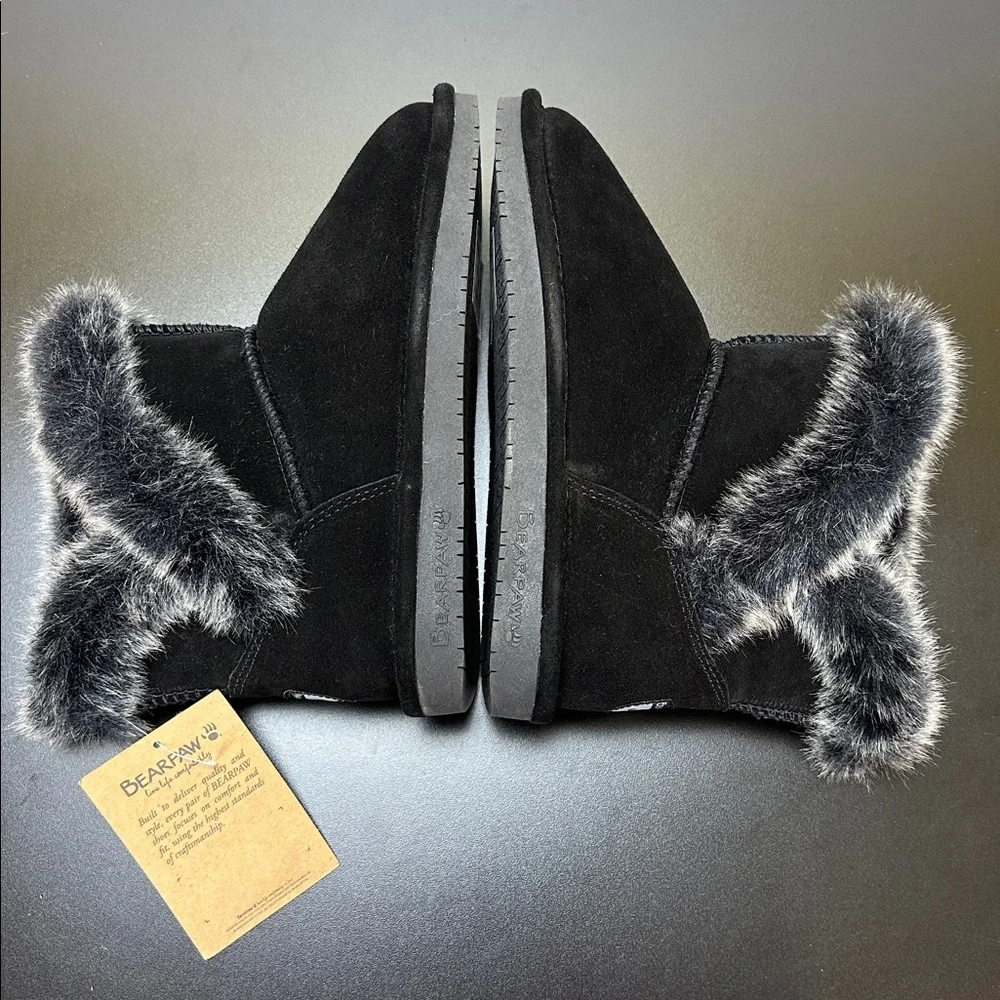 Bearpaw Helaina Black Suede Fur-Lined Boots Size 5 Youth‎ Warm Winter Boots